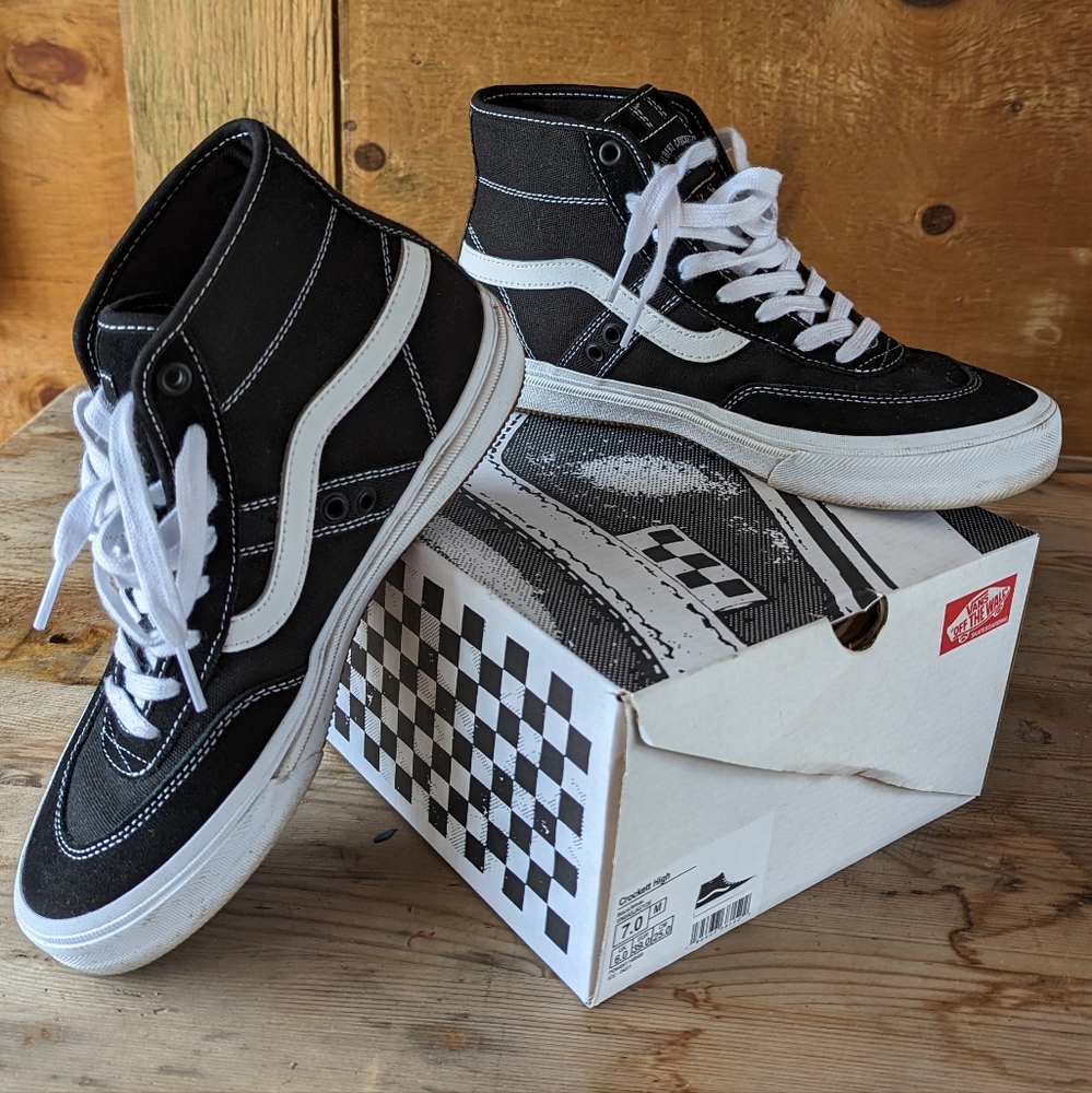 Vans Black and White Sk8-Hi Classic Canvas High-Top Sneakers